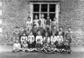 Little Coxwell Pupils 1952.